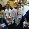 kids-on-the-moon-09.jpg (251.5kB)